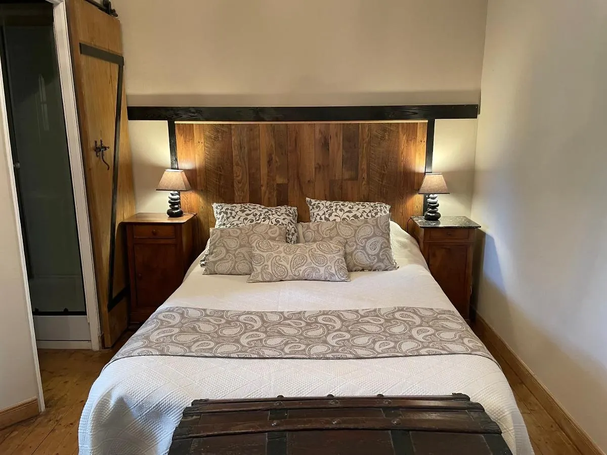 Manoir De Kerliviry Bed & Breakfast Cleder