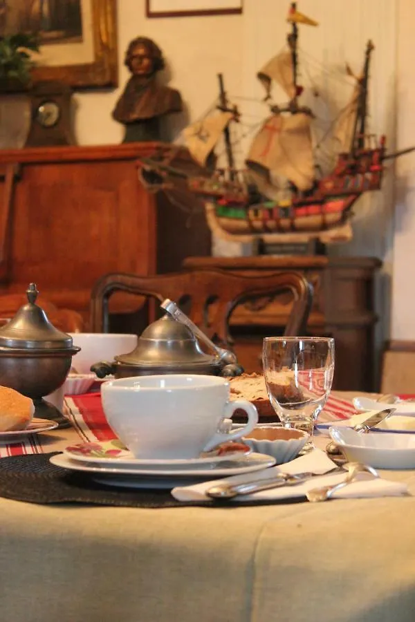 ***  Manoir De Kerliviry Bed & Breakfast Cleder France